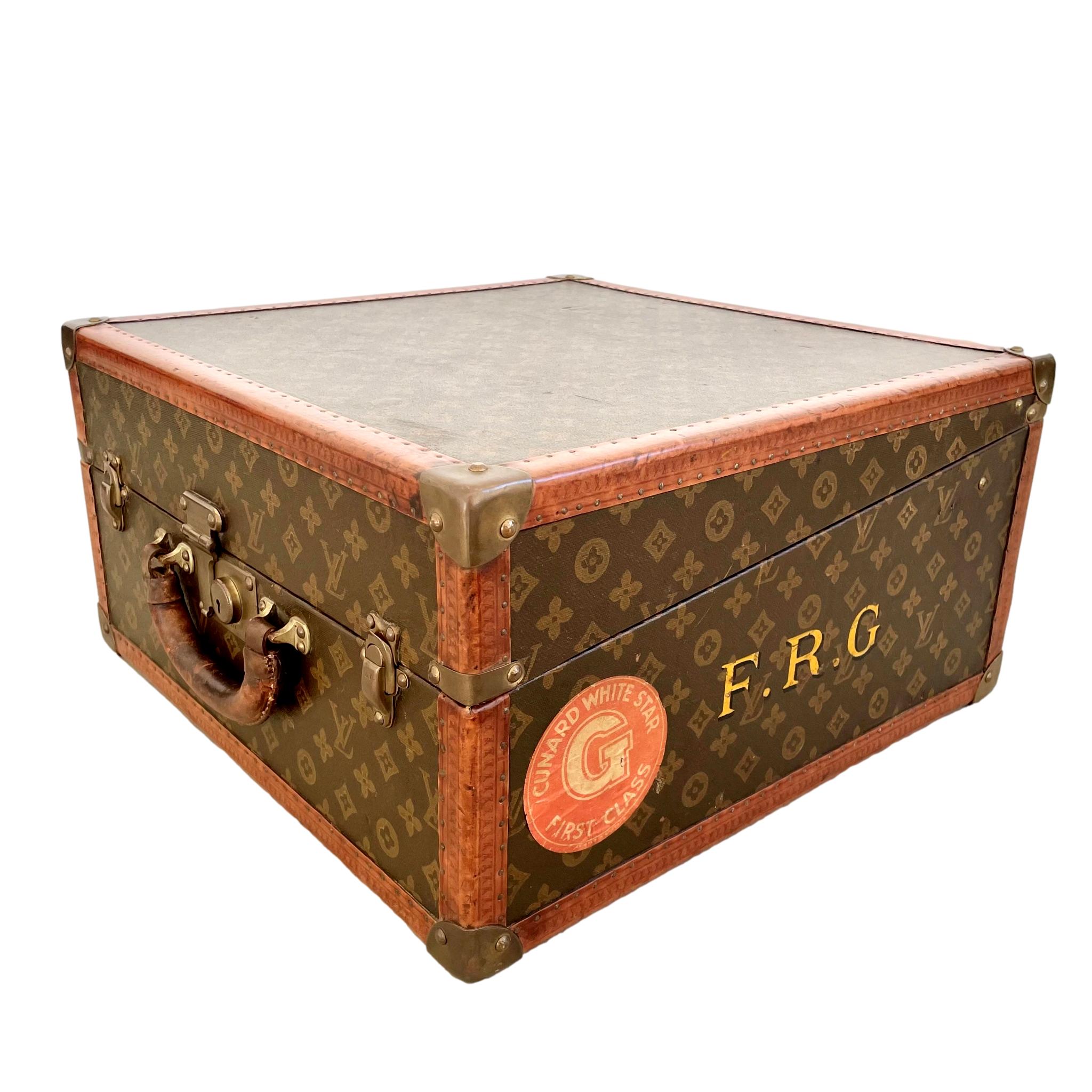 Vintage Louis Vuitton trunk on display  Ảnh về Sofitel Legend Metropole Hà  Nội  Tripadvisor
