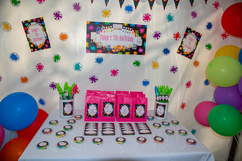 Art Party Favour Table