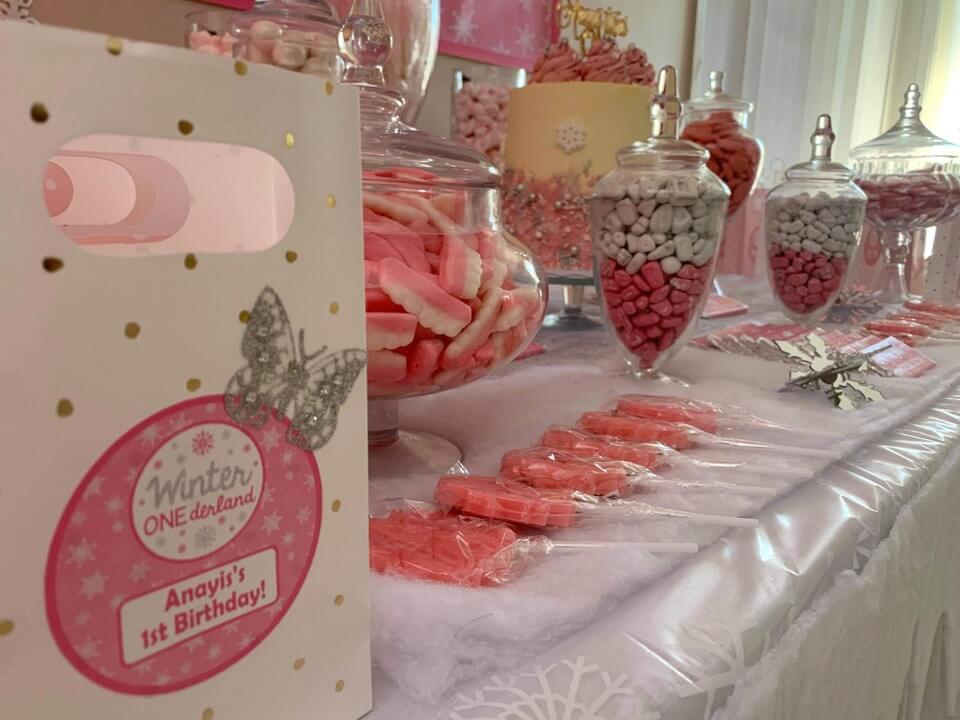 Girls Winter ONEderland Birthday Party Sweets