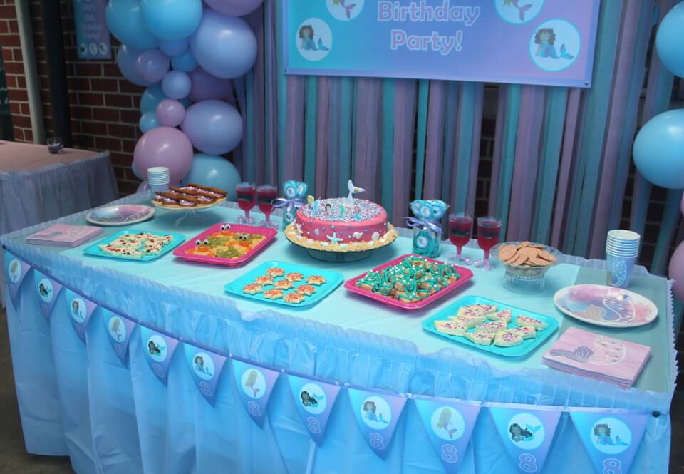 Mermaid Party Cake & Food Table