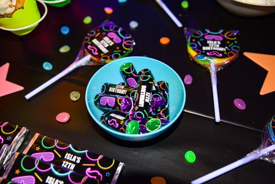 Neon Glow in the Dark Party Favours