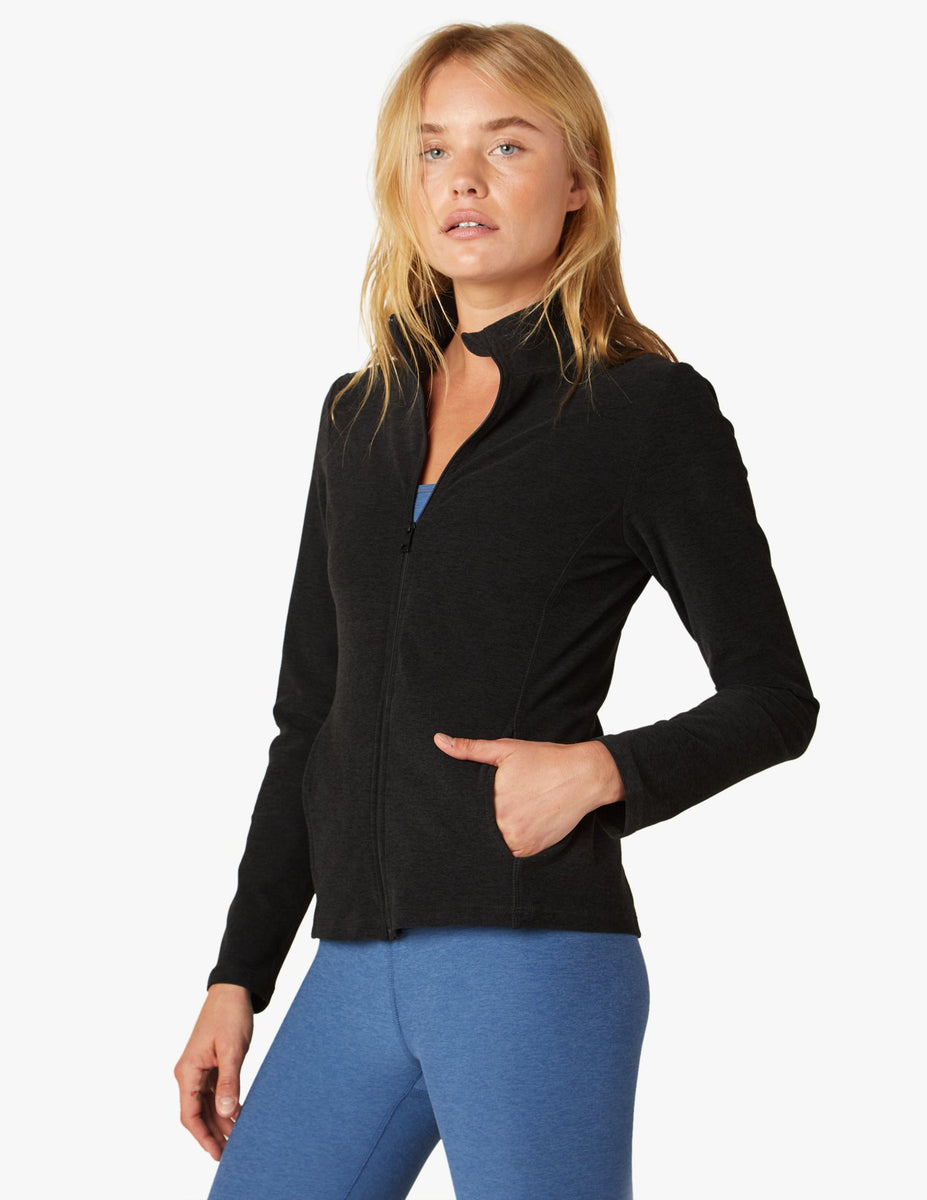 Beyond Yoga On The Go Mock Neck Jacket Darkest Night – Pure Barre Edina