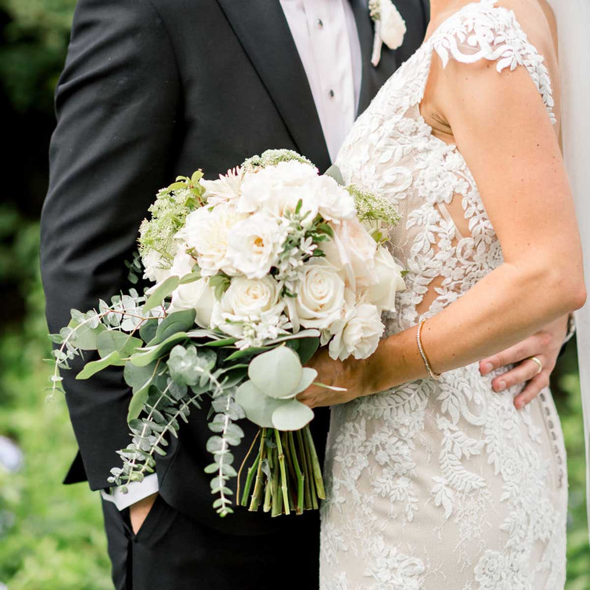 York Maine Wedding Jardiniere Flowers Weddings Portsmouth New Hampshire Wedding Flowers Garden Seacoast Wedding York Harbour Beach Wedding Wiggly Bridge Nubble Lighthouse