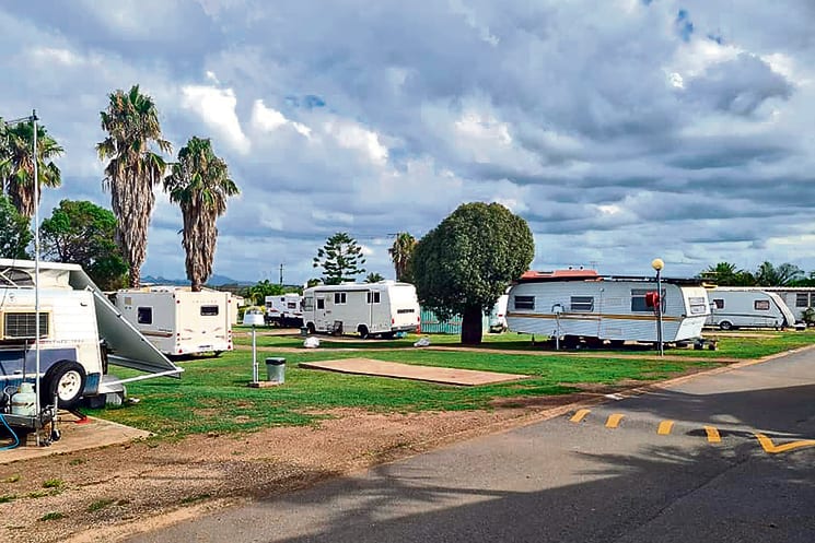 Willowbank Caravan Park and Motel