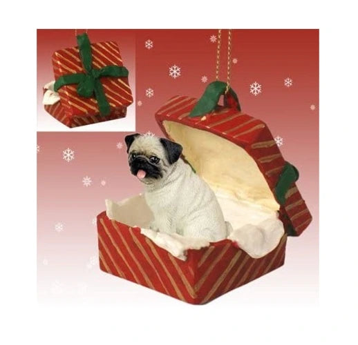 10-pug-gifts-ornament