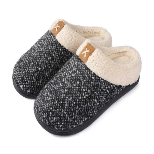 11-best-gifts-for-parents-christmas-slipper