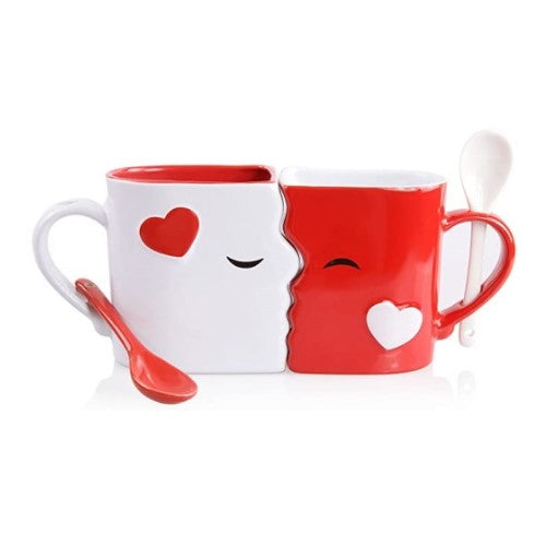 11-valentines-day-gifts-kissing-mugs