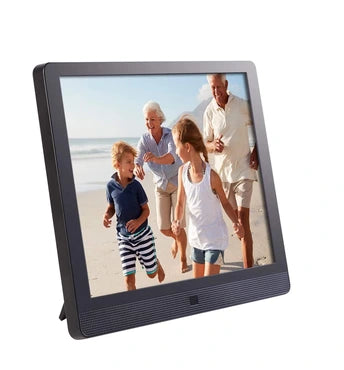 12-80th-birthday-gift-ideas-picture-frame
