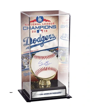 12-dodgers-gifts-autographed-baseball