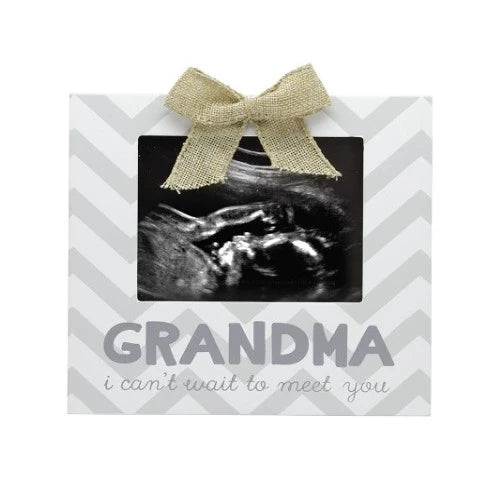 12-mothers-day-gifts-for-grandma-photo-frame