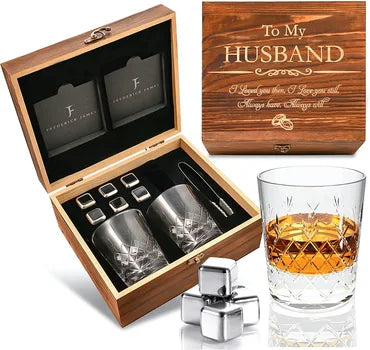 13-gifts-for-boyfriends-parents-whiskey-glass-set