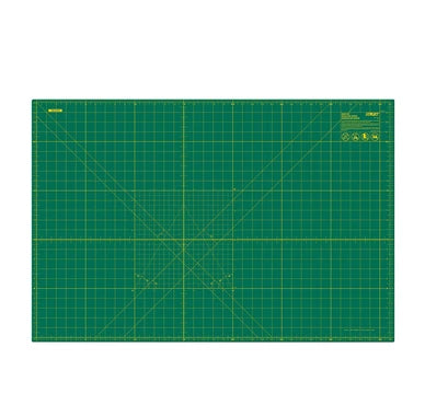 18-gifts-for-artists-rotary-cutting-mat