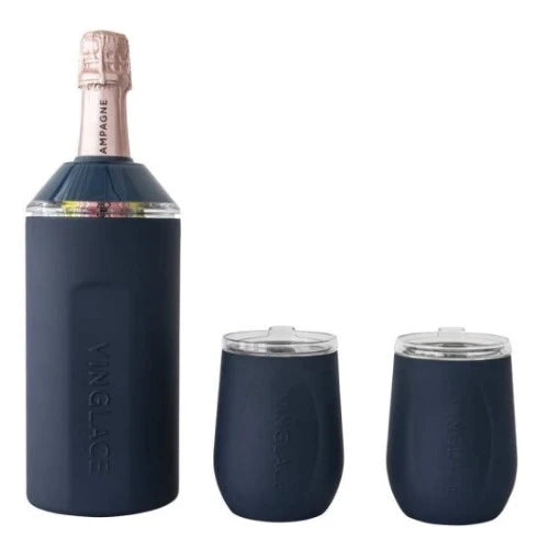 18-housewarming-gifts-for-couples-wine-bottle
