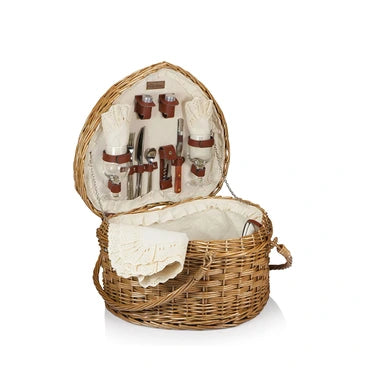 21-wedding-gift-ideas-for-couple-picnic-basket
