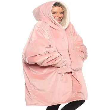 22-50th-birthday-gift-ideas-for-mom-wearable-blanket