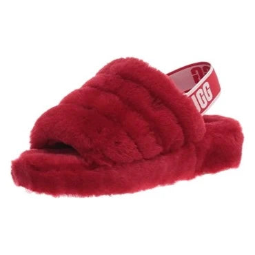 24-valentines-day-gifts-for-her-fluff-slide-slippers