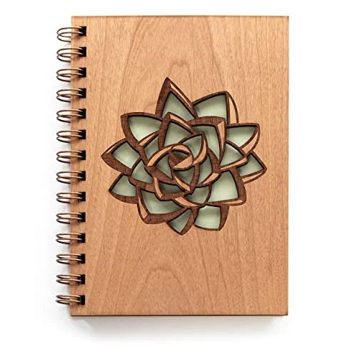 28-50th-birthday-gift-ideas-for-mom-wood-journal