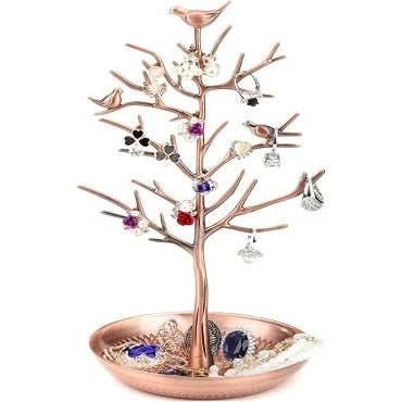 32-gifts-for-boyfriends-parents-jewelry-tree