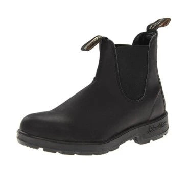 34-best-gifts-for-girlfriend-black-boot