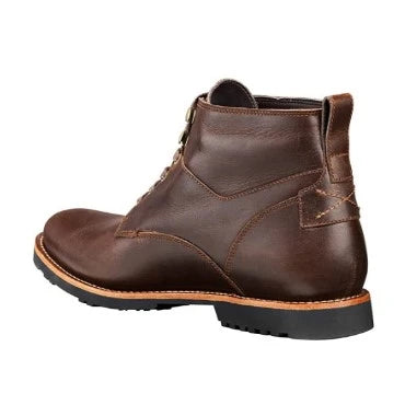 34-gifts-for-men-in-their-20s-chuka-boot