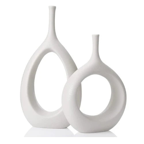 39-housewarming-gifts-for-couples-hollow-vase