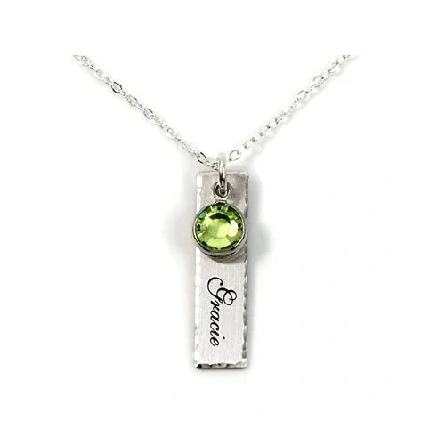 4-gifts-for-boyfriends-mom-personalized-necklace