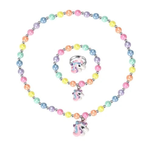 4-unicorn-gifts-for-girls-necklace