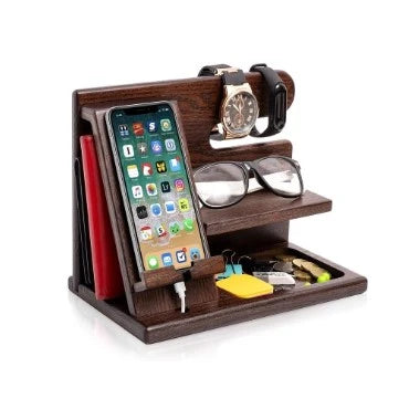 41-christmas-gifts-for-men-wood-phone-docking-station