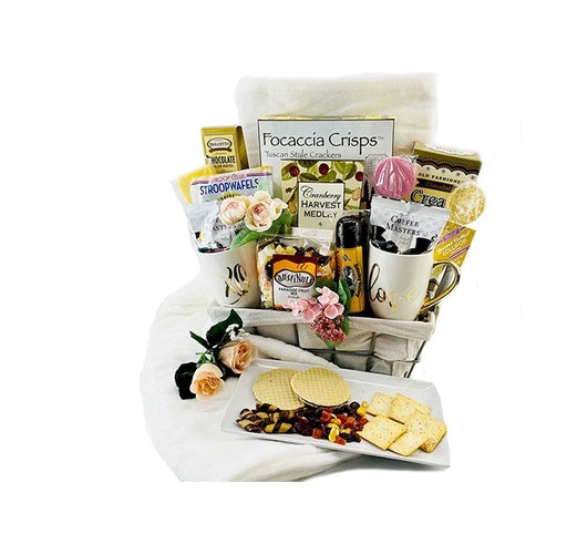 5-last-minute-wedding-gift-ideas-gift-basket