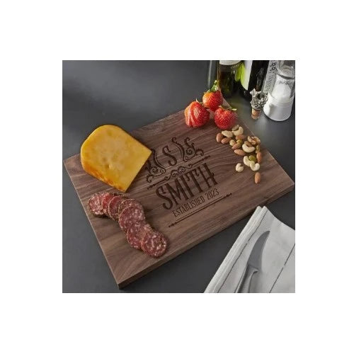 7-parents-gifts-for-wedding-cutting-board