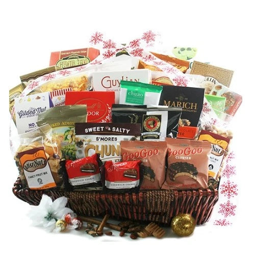 9-best-gifts-for-parents-christmas-basket-gift
