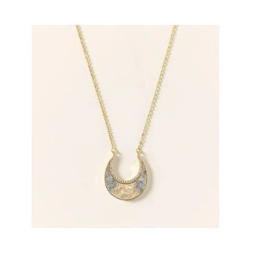 9-cute-gifts-for-girlfriend-sliced-raw-diamond-crescent-necklace