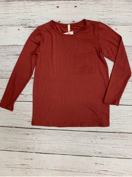 Solid Long Sleeve Pocket Tee {marsala}