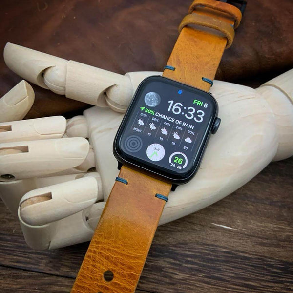 Minimalist Design Harmony - Apple Watch Paired with Handmade Leather Strap