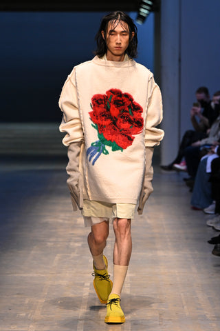 AUTUMN WINTER 2022 LOOK 10