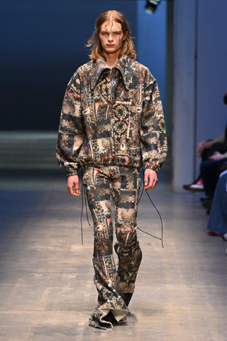 AUTUMN WINTER 2022 LOOK 19