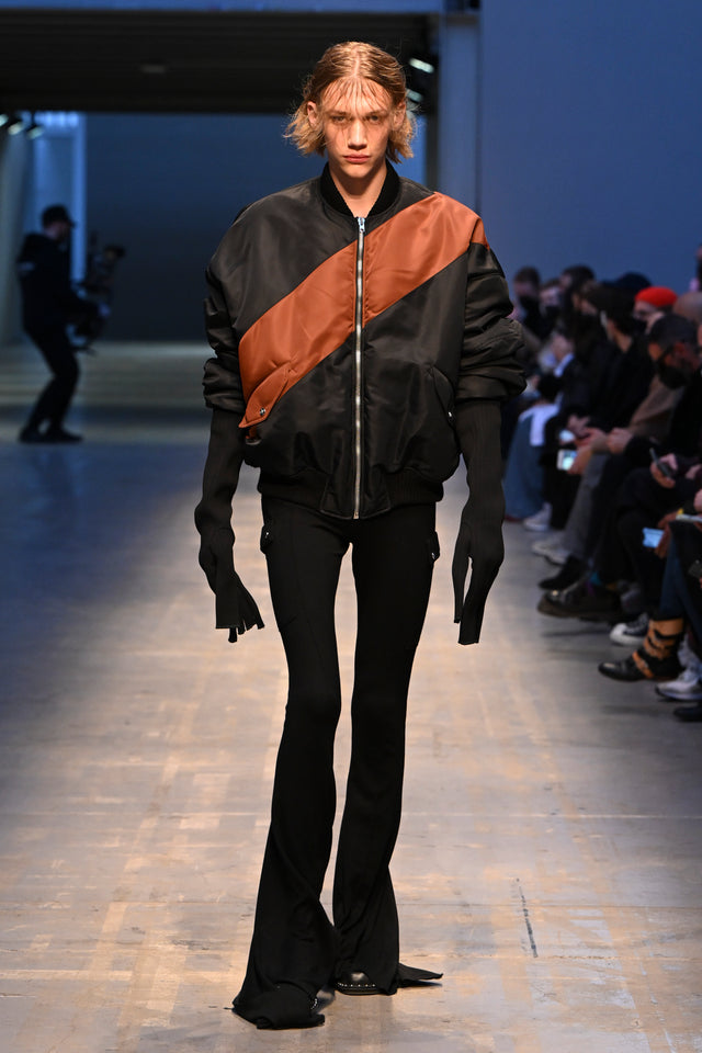 AUTUMN WINTER 2022 LOOK 22