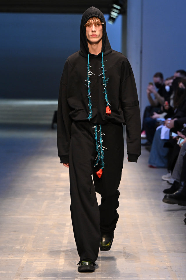 AUTUMN WINTER 2022 LOOK 27