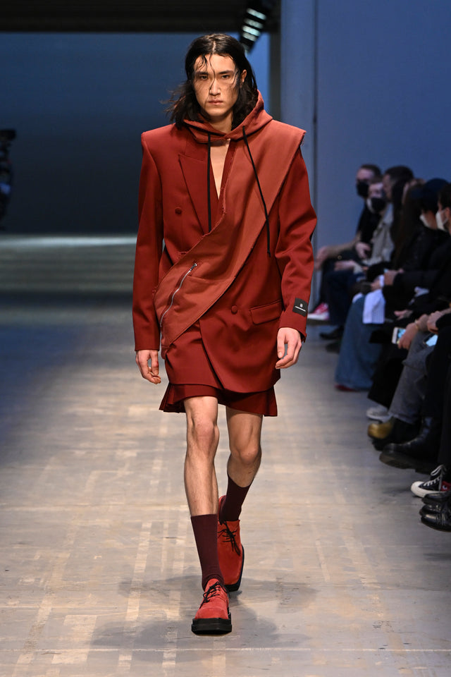 AUTUMN WINTER 2022 LOOK 32