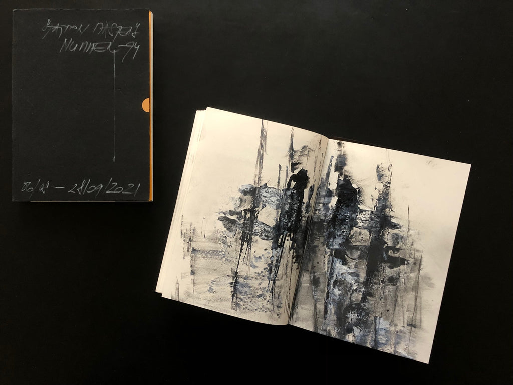 Thomas Zanon-Larcher's Mark+Fold Notebook