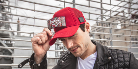 Trucker hat red Partch with Art Mona Lisa PARTCH-clip removable in a second.  Made in premium aluminum 100% recycle