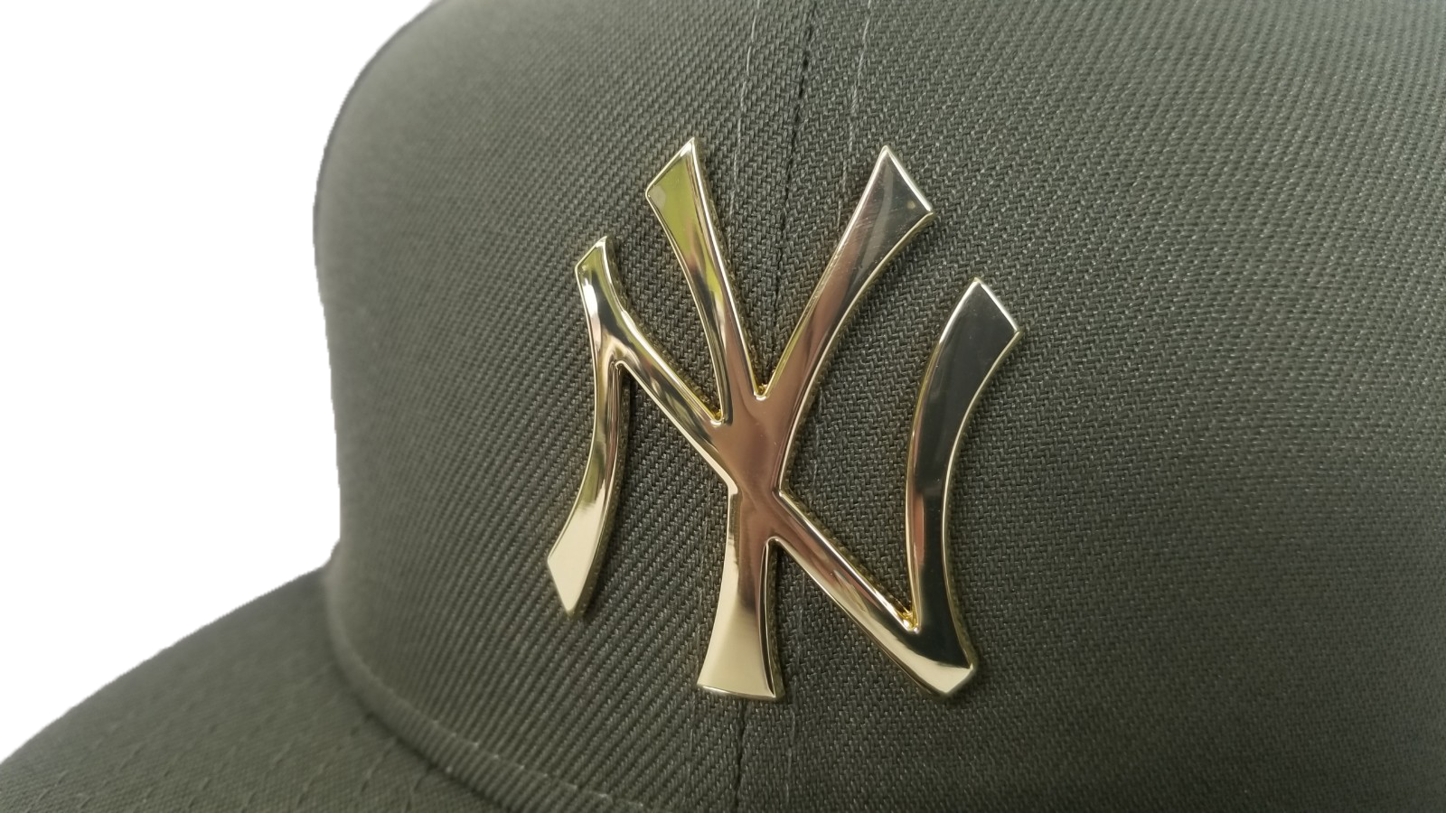 New Era Olive Green New York Yankees Gold Metal... – Exclusive Fitted Inc.