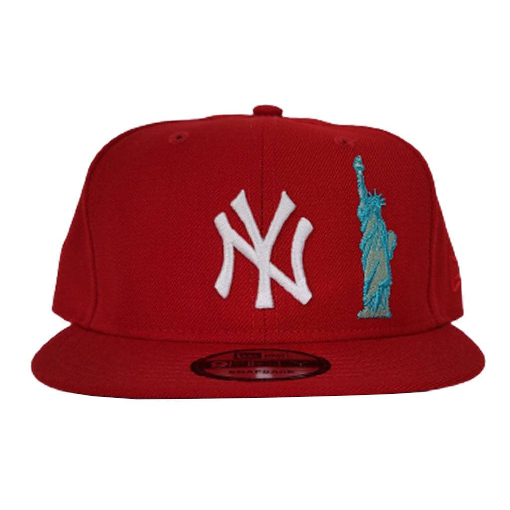 red yankee hat with statue of liberty