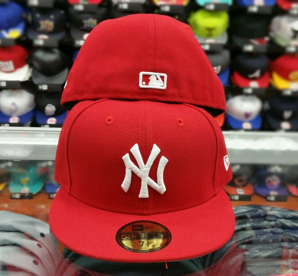 New Era New York Yankees MLB Puerto Rico 9FIFTY Snapback Hat Finish Line