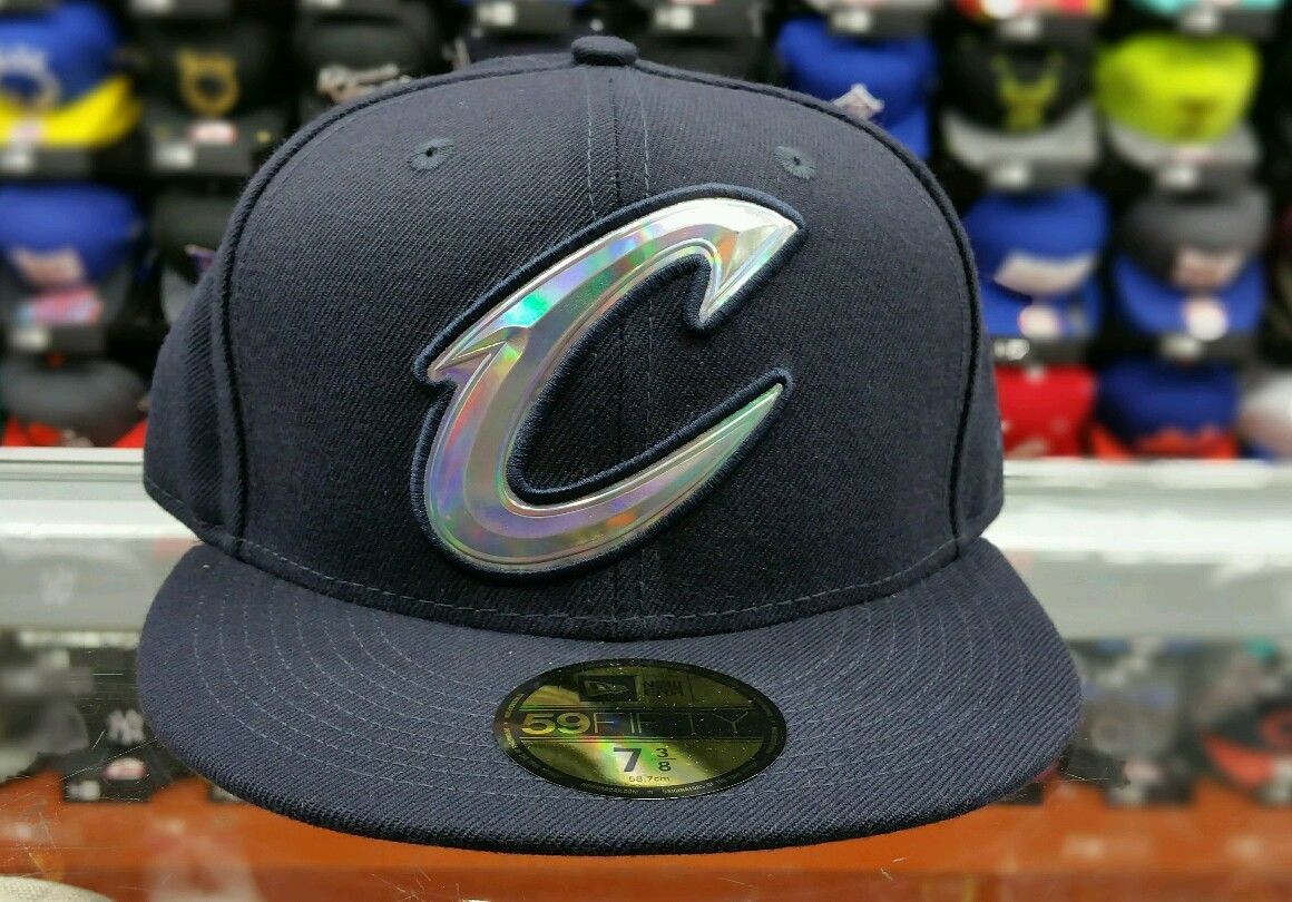 new era iridescent