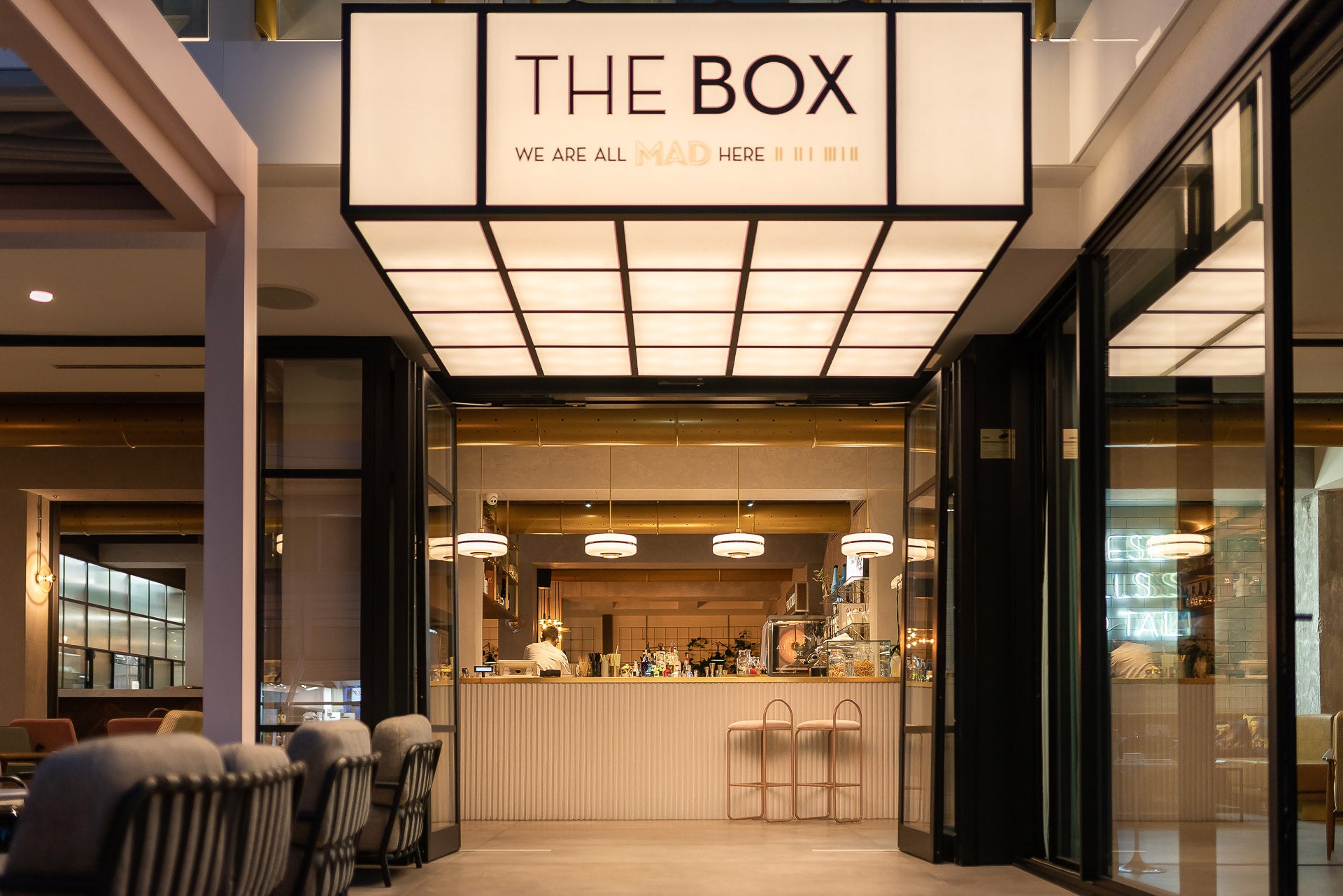 Bert Frank article - The Box Riccione