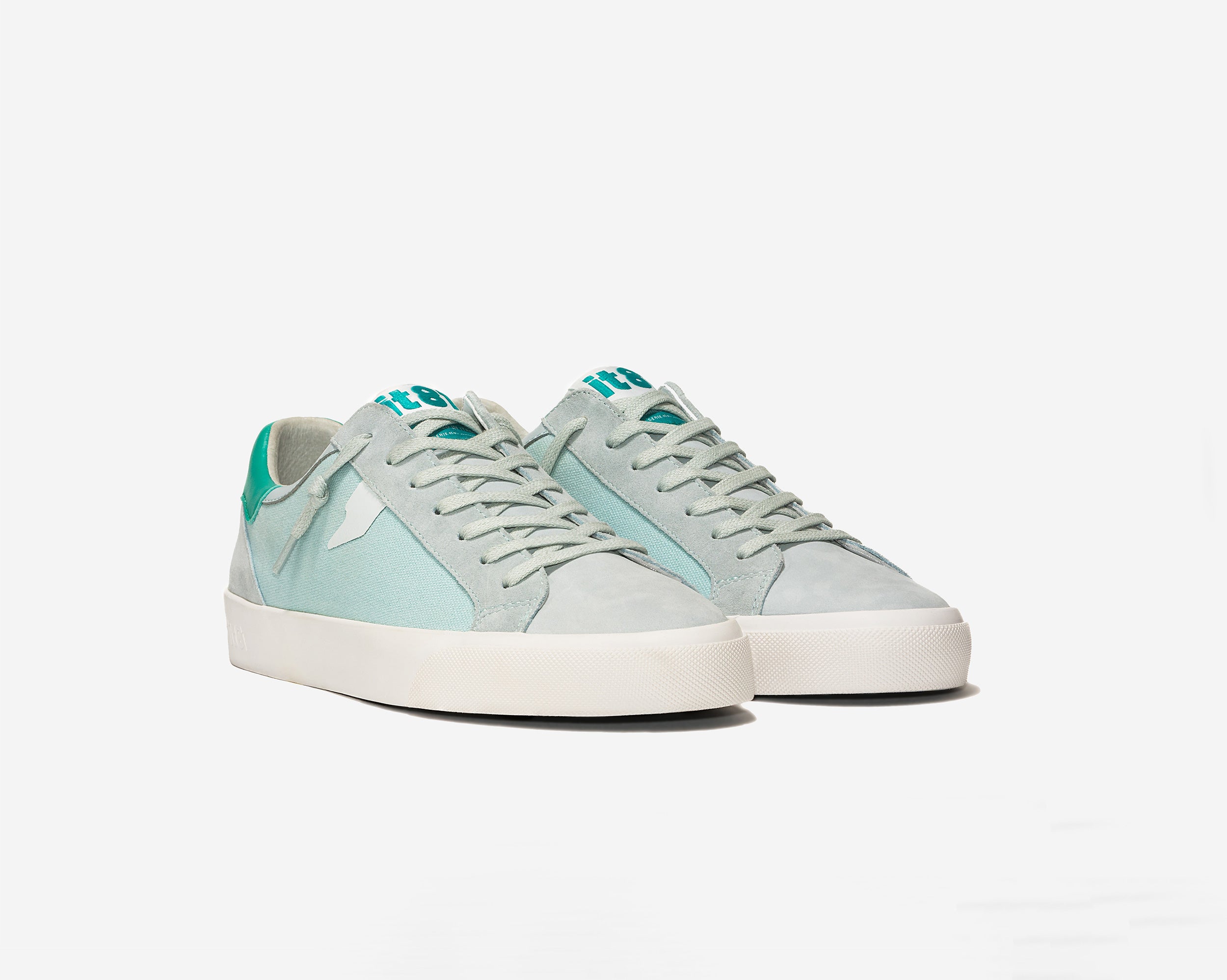 Snowblue Light Blue Low-top - it81 product image