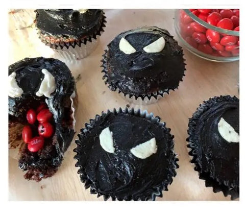 Spiderman Venom Head Cake | Spiderman birthday cake, Spiderman birthday,  Spiderman cake