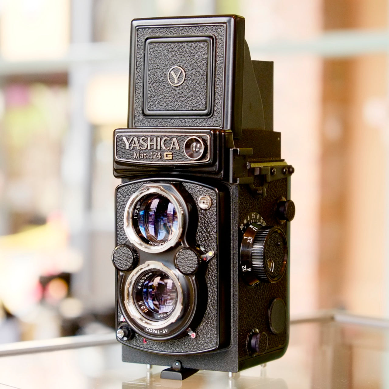 YashicaMat 124G Camera Traders