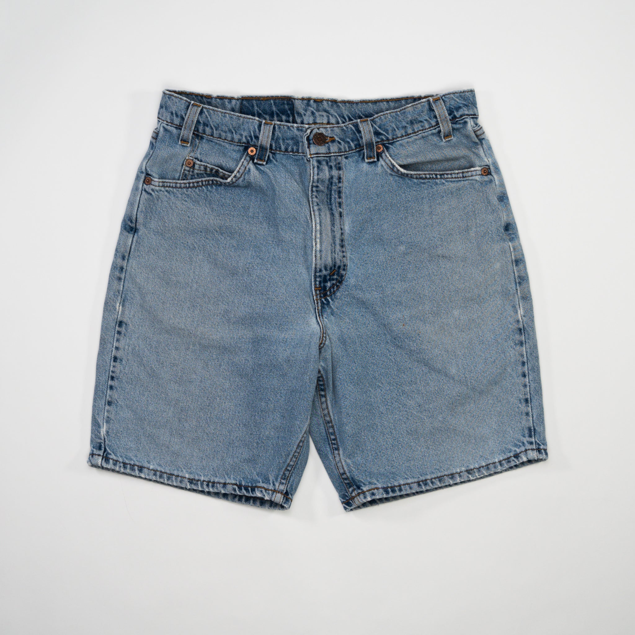 Vintage Light Blue 550 Levi Jean Shorts (34 x 9) – Rebalance Vintage